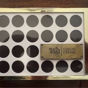 Urban Decay Gwen Stefani Eyeshadow Palette - White & Gold Trim